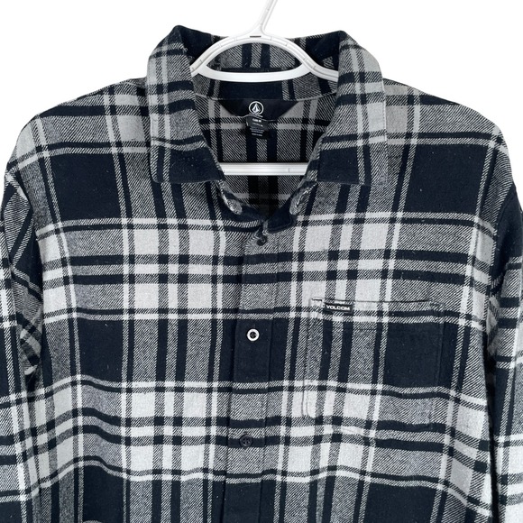 Volcom Other - Volcom Flannel Button Up Shirt Mens M Black Plaid Long Sleeve‎ Cotton